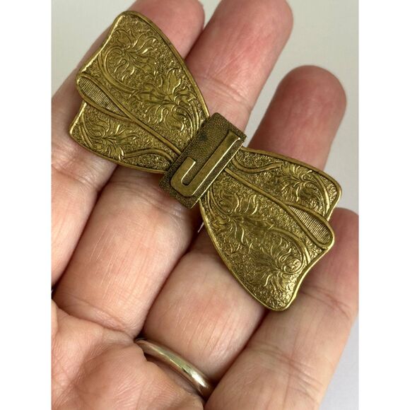 Art Deco Style Gold Tone Bow Brooch Initial J - Picture 5 of 5
